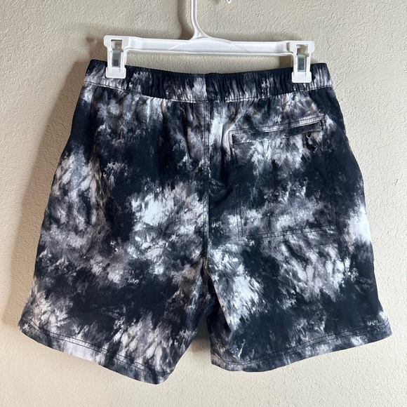 Sold The North Face Printed Class V Pull‎ On Shorts Black Tie Dye Print - Picture 2 of 4